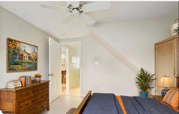 $1,275,000 | 217 North Argyle Avenue, Margate City, NJ 08402