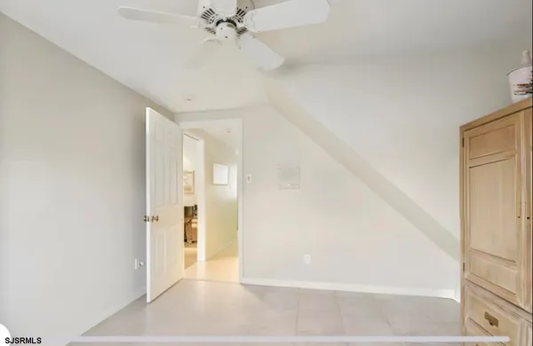 $1,275,000 | 217 North Argyle Avenue, Margate City, NJ 08402
