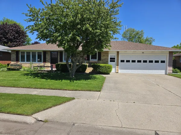 $274,900 | 111 David Court, La Porte, IN 46350