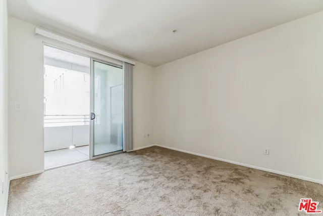 $4,750 | 6400 Crescent Park East, Unit 217, Playa Vista, CA 90094