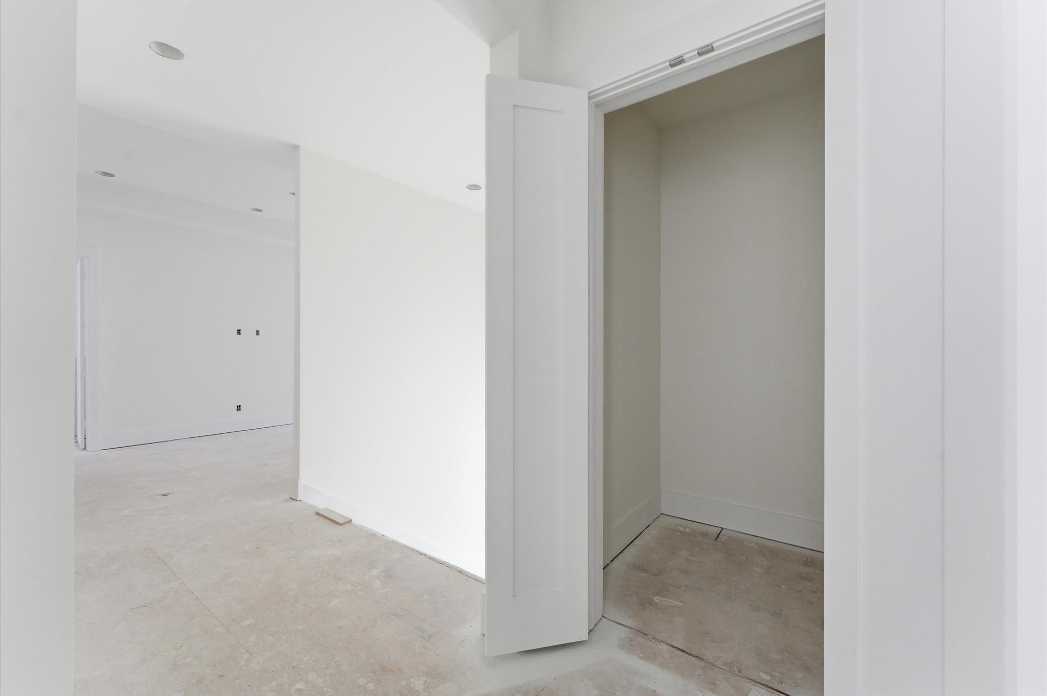 609 East 25th Street Houston, TX 77008 - Photo 34 of 42 Future elevator or storage closet on the upper floor.