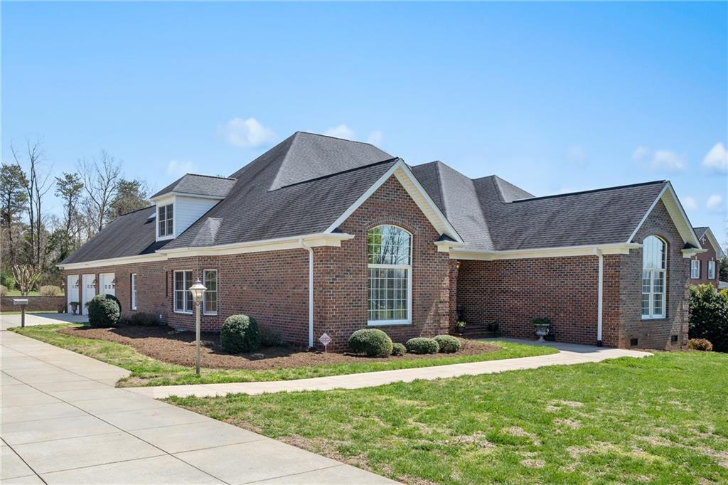 1176 James Farm Road Hickory, NC 28602 - Photo 1 of 46 Gallery Image 1
