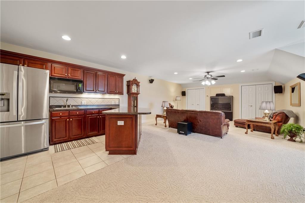 1176 James Farm Road Hickory, NC 28602 - Photo 32 of 46 Gallery Image 32
