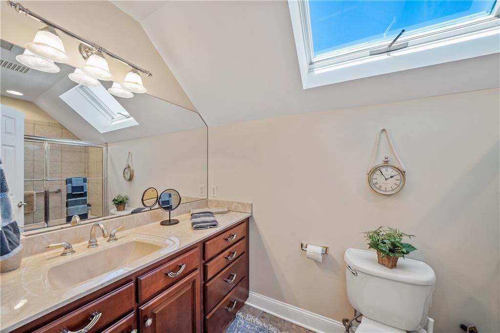 1176 James Farm Road Hickory, NC 28602 - Photo 34 of 46 Gallery Image 34