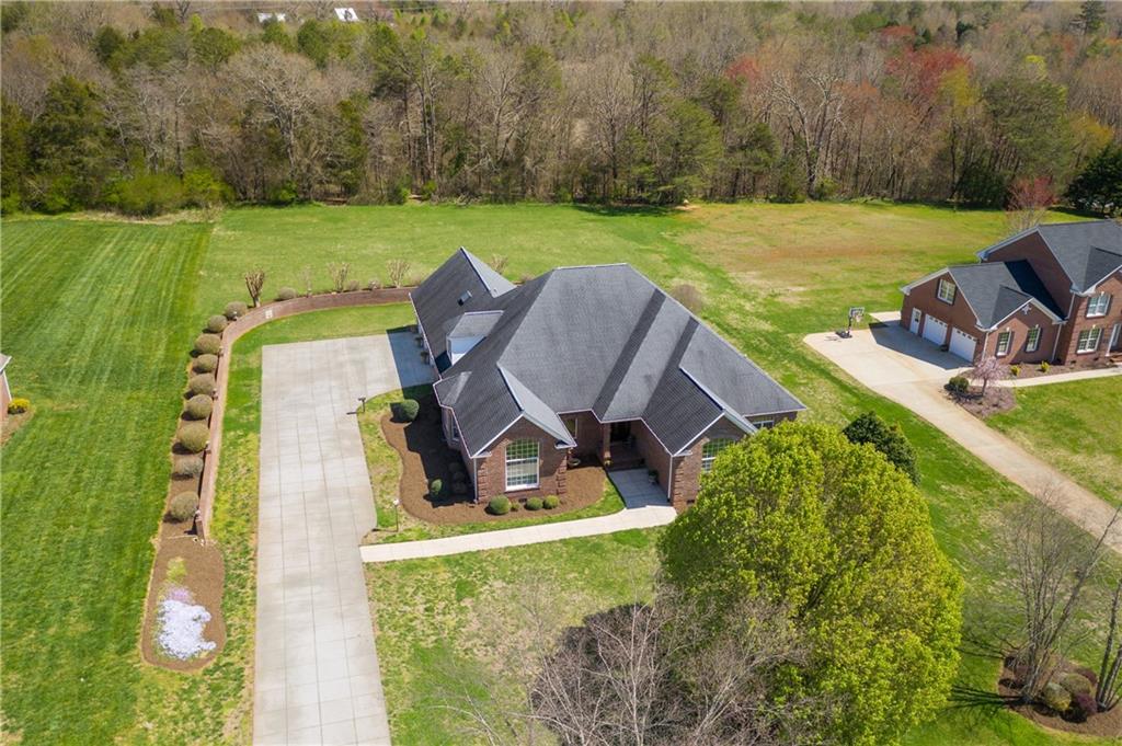 1176 James Farm Road Hickory, NC 28602 - Photo 40 of 46 Gallery Image 40
