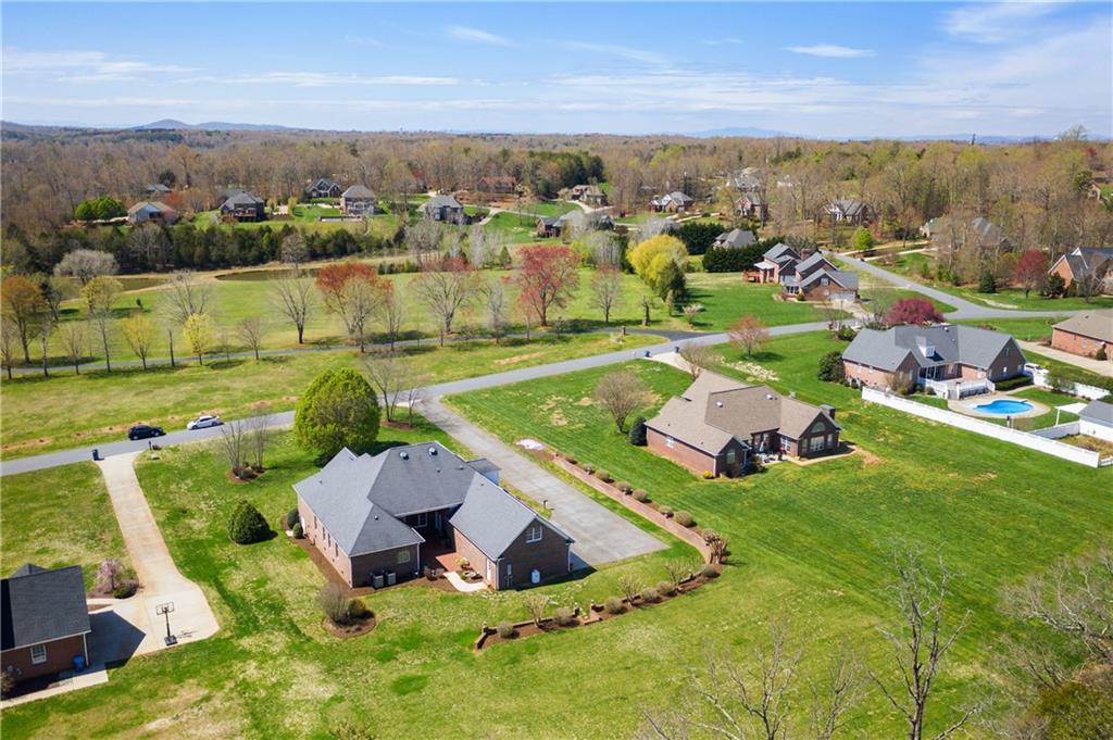1176 James Farm Road Hickory, NC 28602 - Photo 42 of 46 Gallery Image 42
