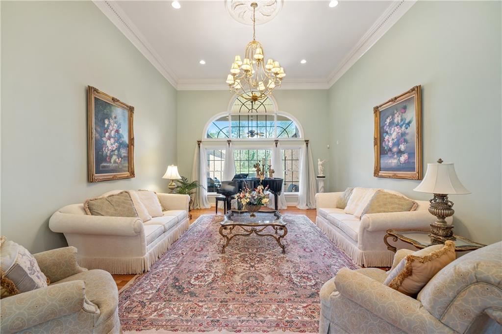 1176 James Farm Road Hickory, NC 28602 - Photo 8 of 46 Gallery Image 8