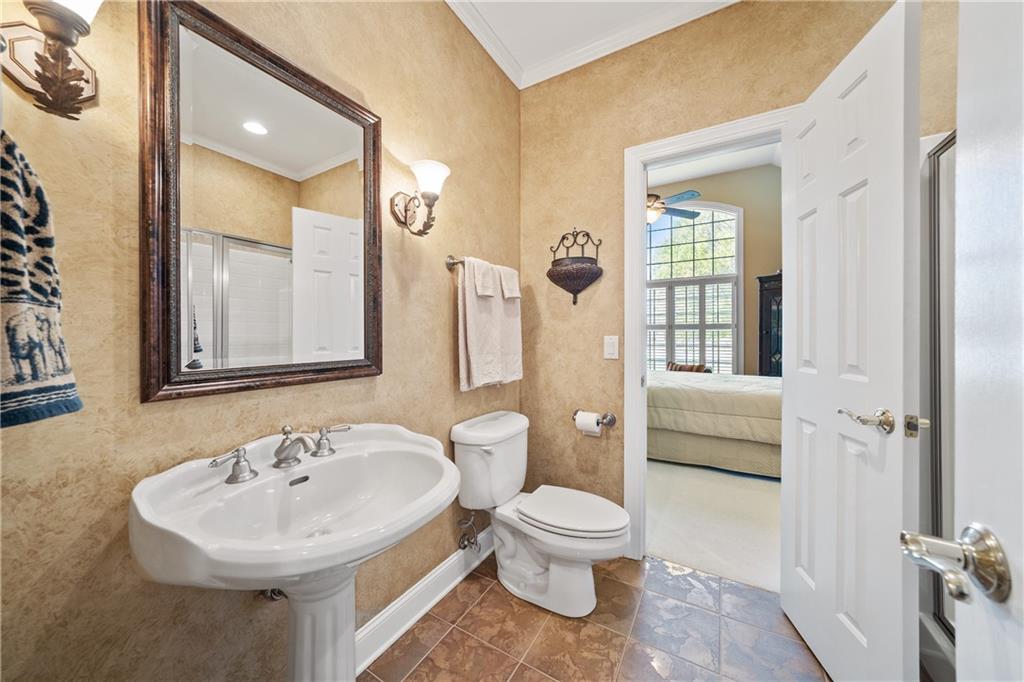 1176 James Farm Road Hickory, NC 28602 - Photo 10 of 46 Gallery Image 10