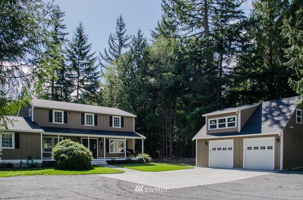 4074 Deer Lake Road Clinton, WA 98236 - Photo 1 of 21 Gallery Image 1