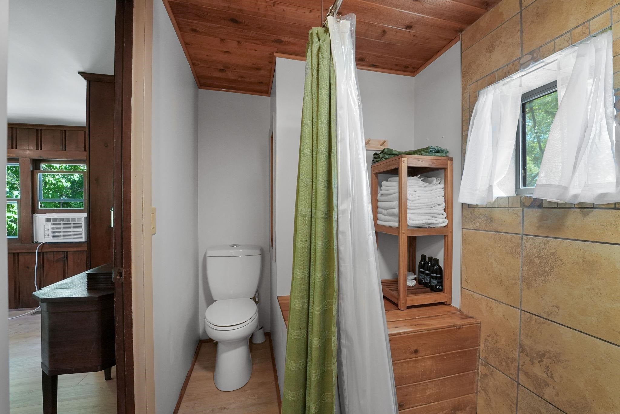 12372 Center Road Traverse City, MI 49686 - Photo 25 of 43 Gallery Image 25