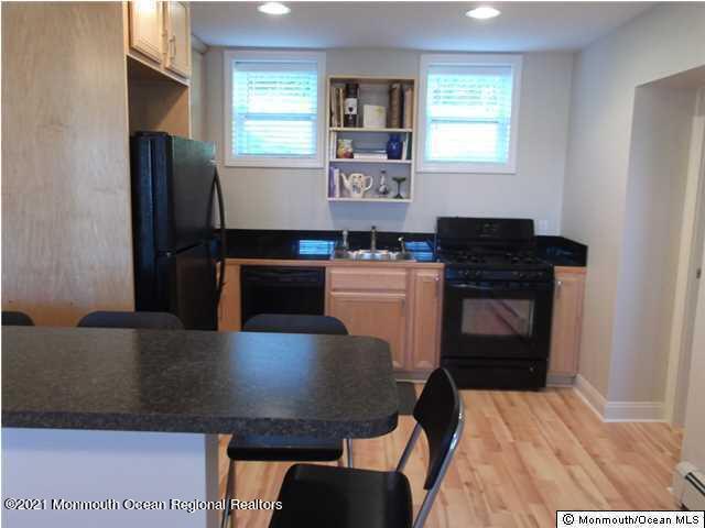 88 Portland Road, Unit 4 Highlands, NJ 07732 - Photo 7 of 21 88 Portland Rd kitchen 2