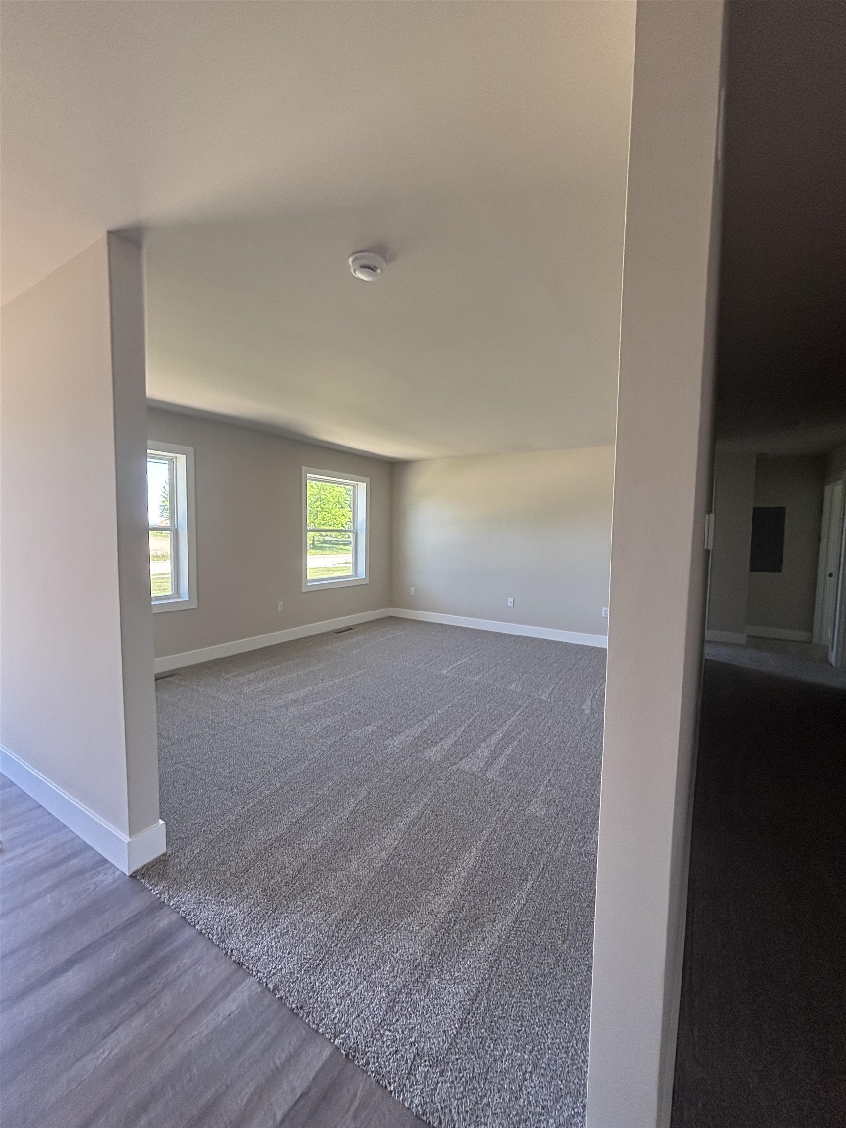 3092 East Deerfield Road Mount Pleasant, MI 48858 - Photo 5 of 32