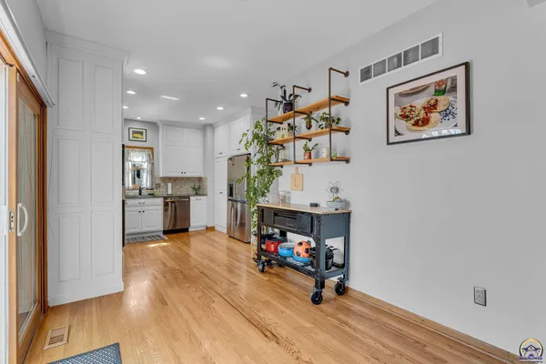 $545,000 | 1116 Oak Tree Drive, Lawrence, KS 66049