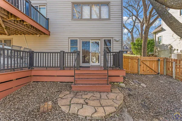 $545,000 | 1116 Oak Tree Drive, Lawrence, KS 66049