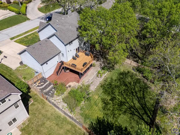 $545,000 | 1116 Oak Tree Drive, Lawrence, KS 66049