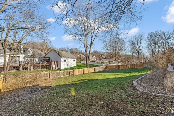 $545,000 | 1116 Oak Tree Drive, Lawrence, KS 66049