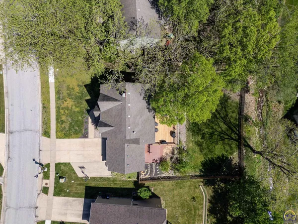 $545,000 | 1116 Oak Tree Drive, Lawrence, KS 66049