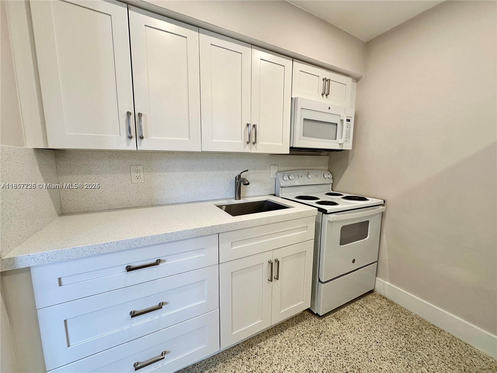 174 East 5th Street, Unit 5 Hialeah, FL 33010 - Photo 5 of 11
