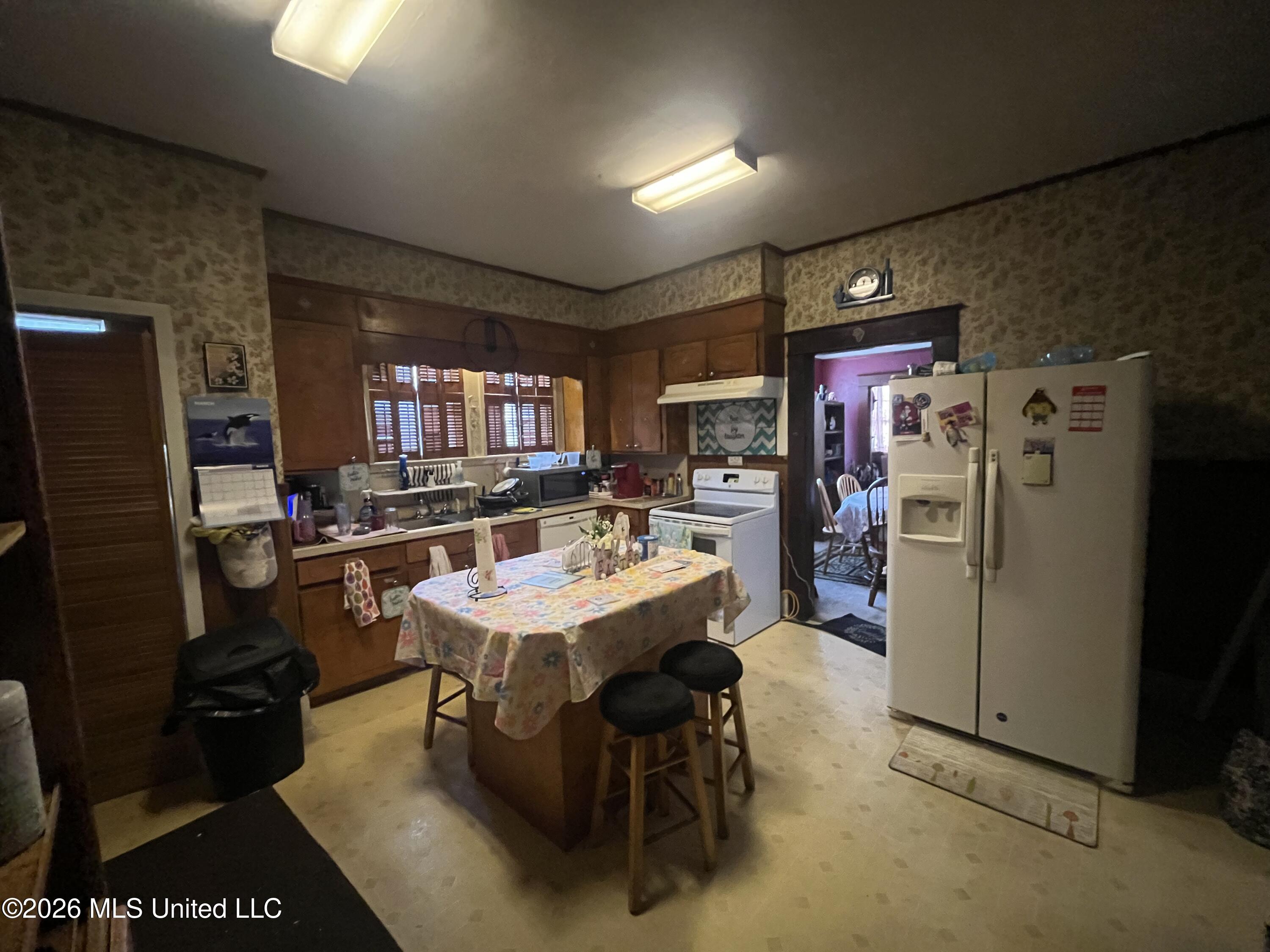 3817 29th Street Meridian, MS 39307 - Photo 14 of 22 Kitchen