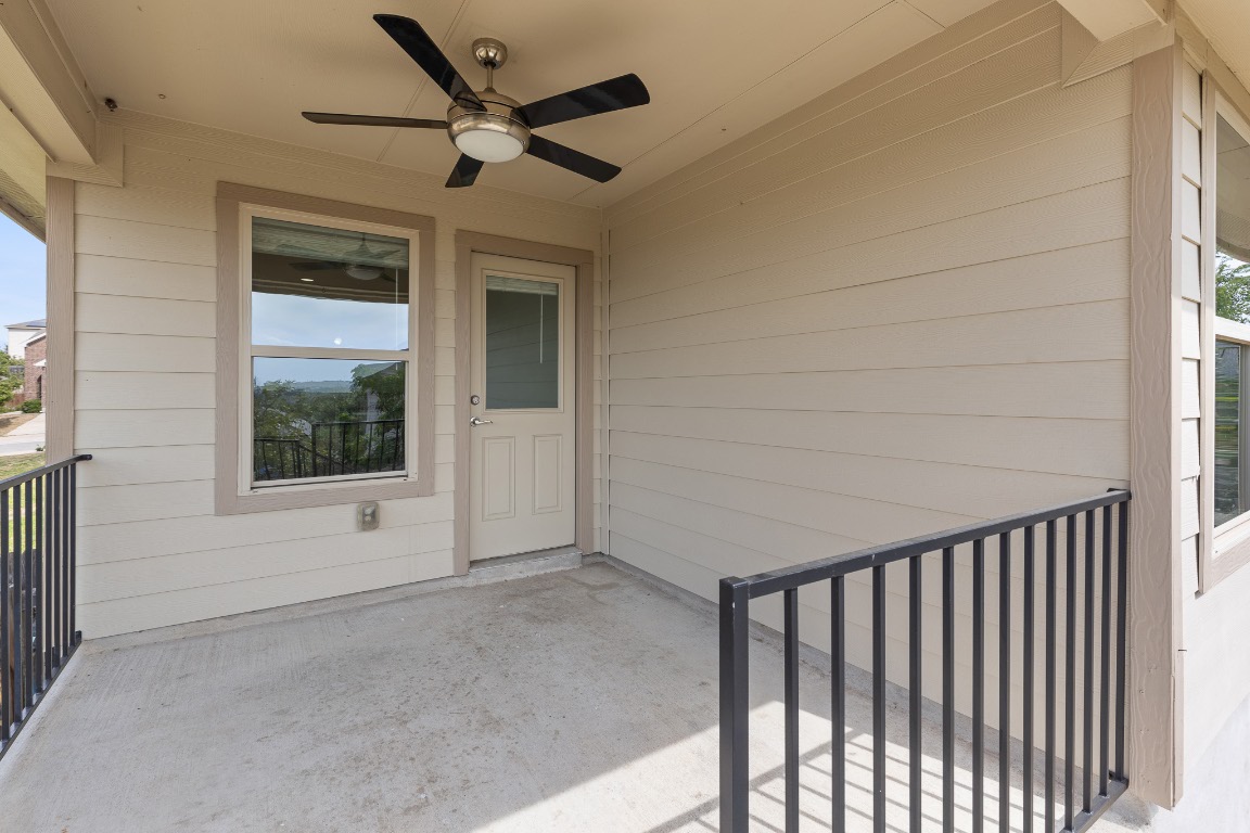 5621 Little Theater Bend Austin, TX 78747 - Photo 36 of 38 a view of an empty room