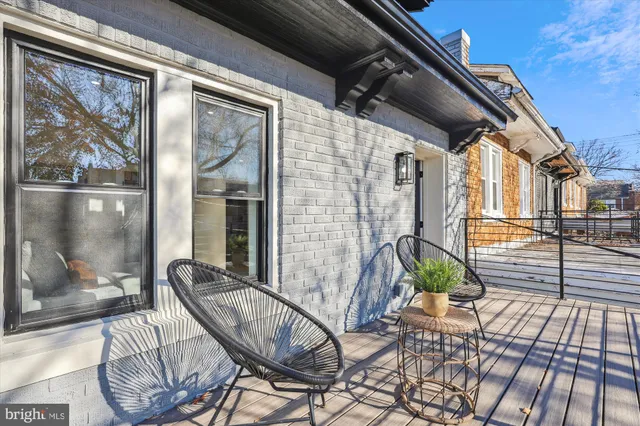 a view of an outdoor space with seating area