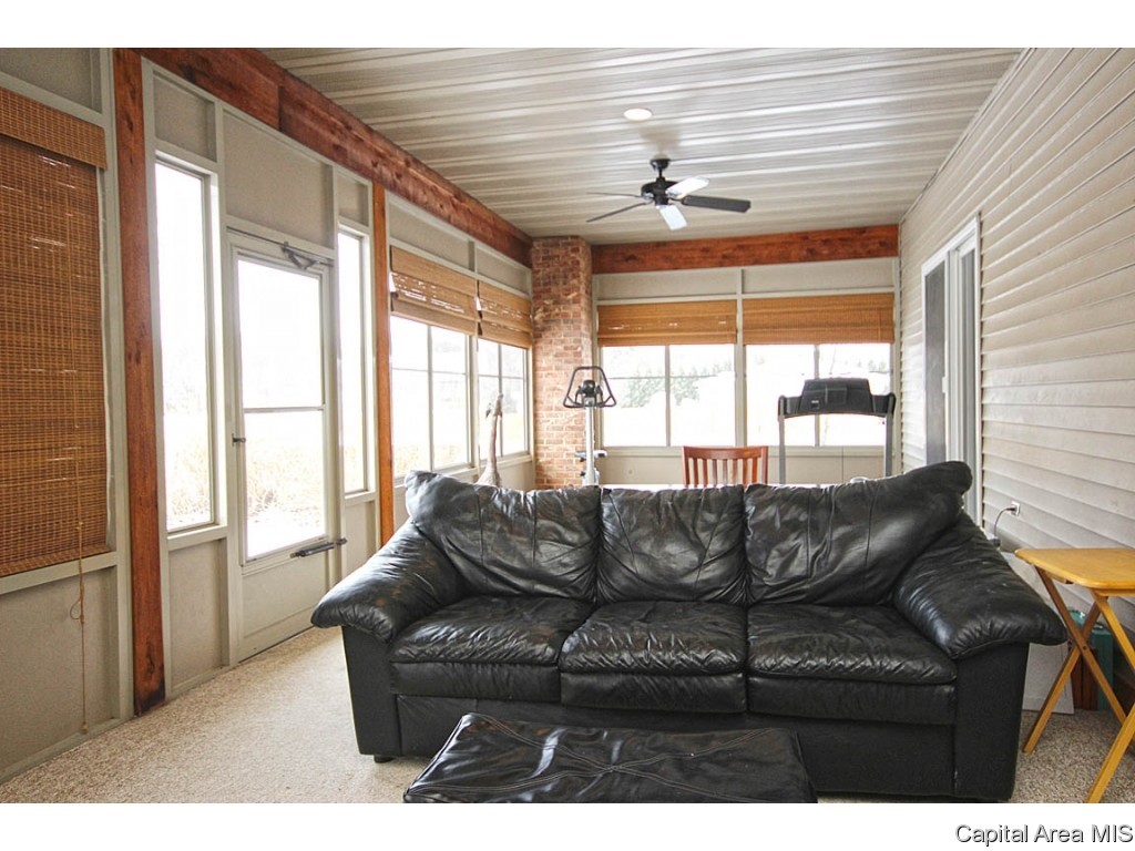 4890 County Road 6 1/4 South Rochester, IL 62563 - Photo 32 of 36 Gallery Image 32