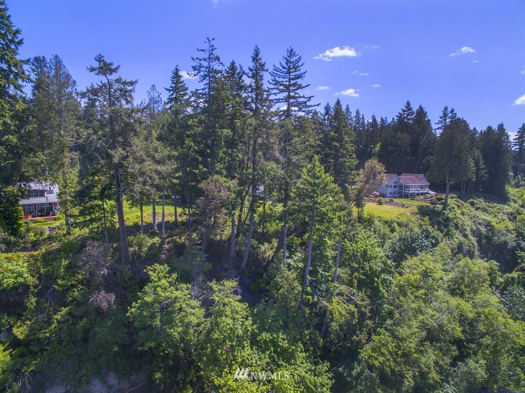 24355 Johnson Road Northwest Poulsbo, WA 98370 - Photo 4 of 14 Gallery Image 4
