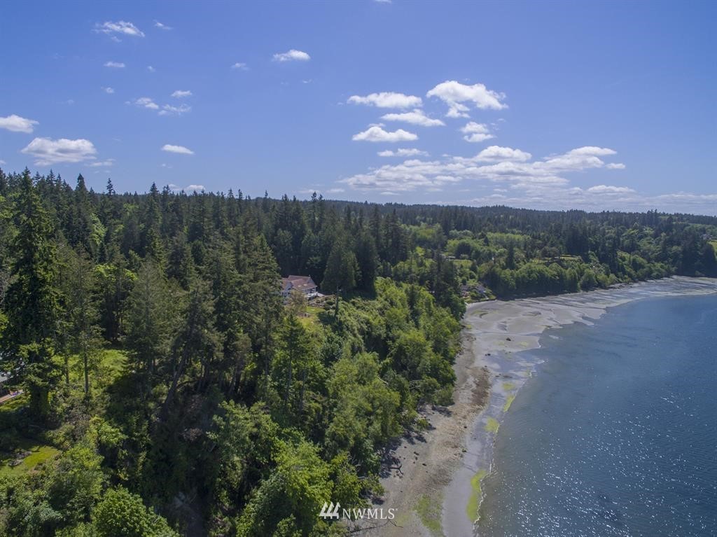 24355 Johnson Road Northwest Poulsbo, WA 98370 - Photo 7 of 14 Gallery Image 7