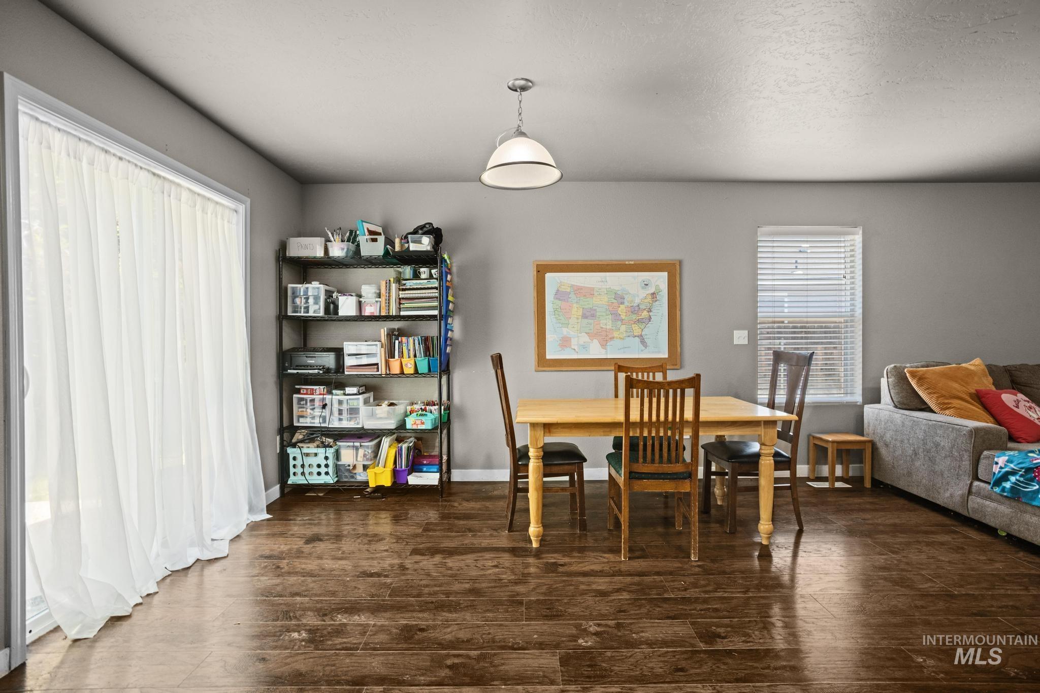 2719 Rowland Court Caldwell, ID 83607 - Photo 9 of 38