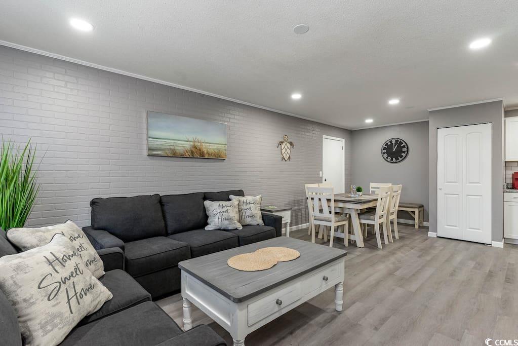 508 33rd Avenue South North Myrtle Beach, SC 29582 - Photo 8 of 40