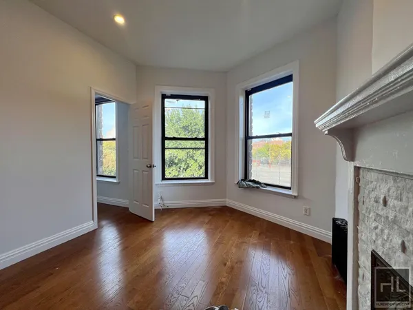 $4,200 | 14 St Andrews Place, Unit 2 | Bedford-Stuyvesant