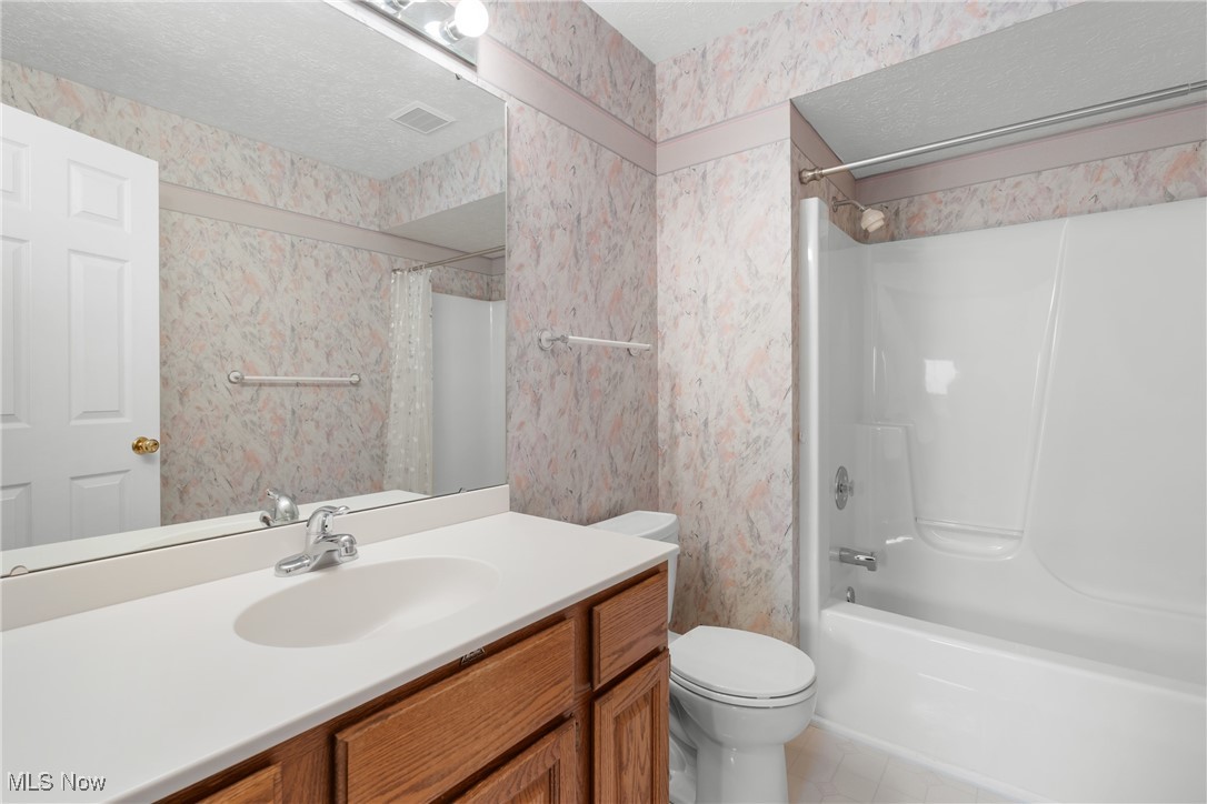 15440 Roxboro Drive Middleburg Heights, OH 44130 - Photo 17 of 29