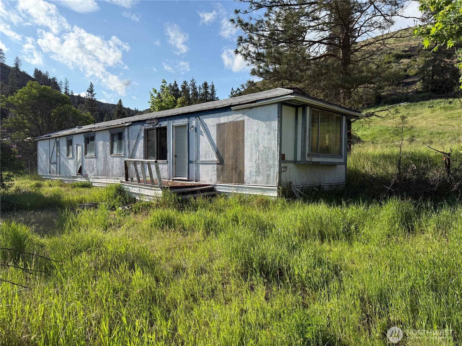 37235 Redwine Canyon Road Creston, WA 99117 - Photo 14 of 23 Gallery Image 14