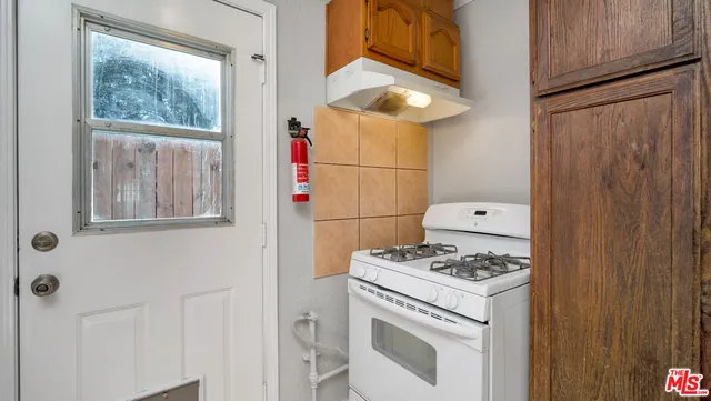 $674,000 | 46 East Montana Street, Pasadena, CA 91103