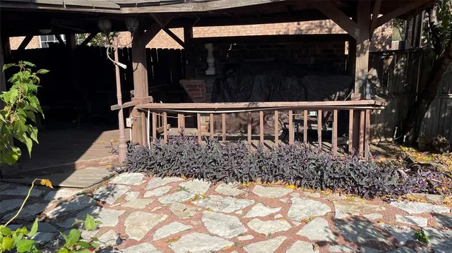 $2,650 | 720 Candle Meadow Boulevard, DeSoto, TX 75115