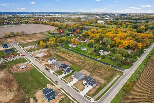 $120,000 | 5620 Divine Street, Madison, WI 53718
