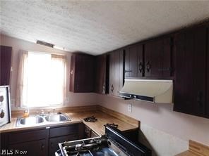 9779 Valley View Road Macedonia, OH 44056 - Photo 3 of 7
