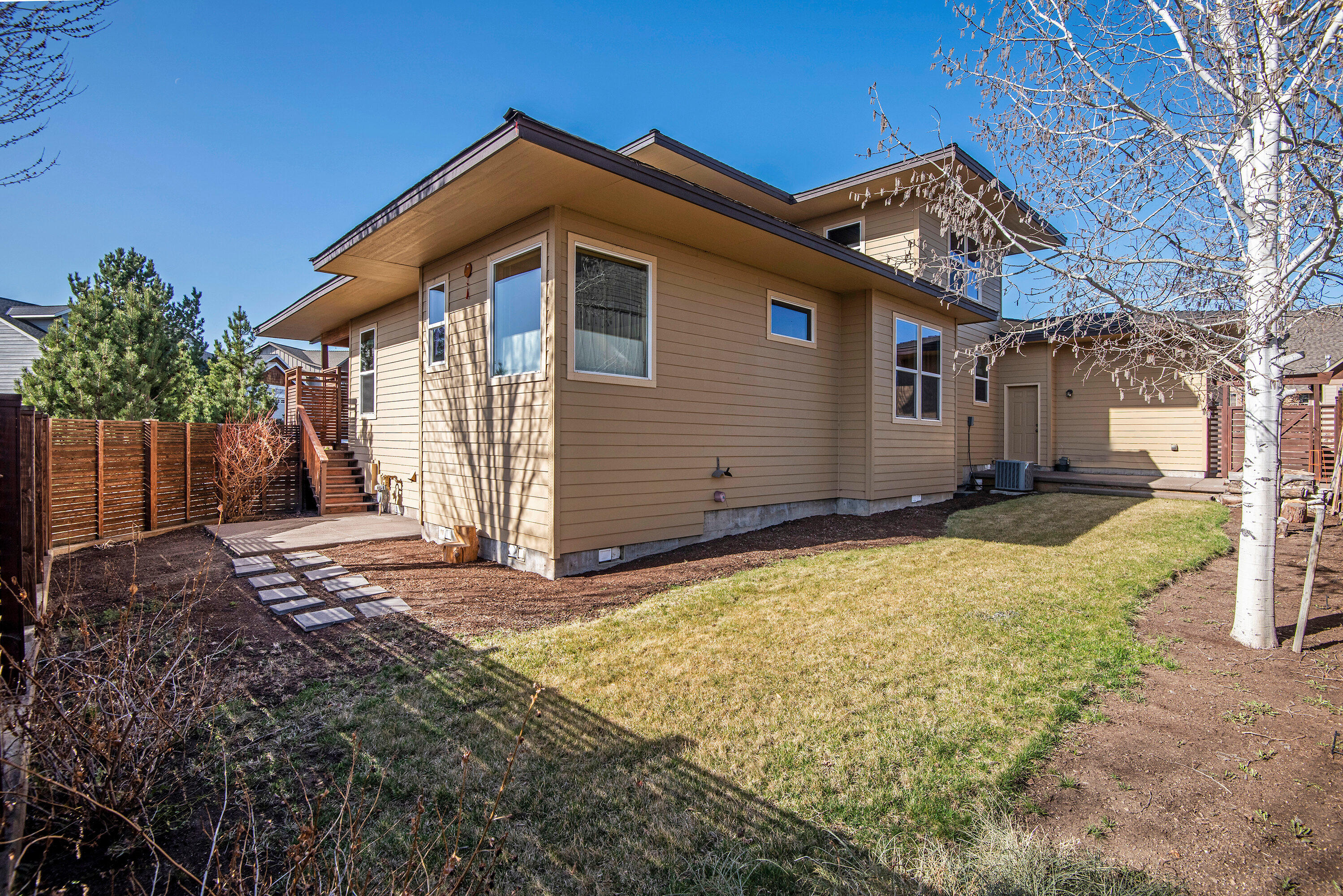 61142 Ridge Falls Place Bend, OR 97702 - Photo 27 of 33 61142 Ridge Falls Pl Bend OR-print-027