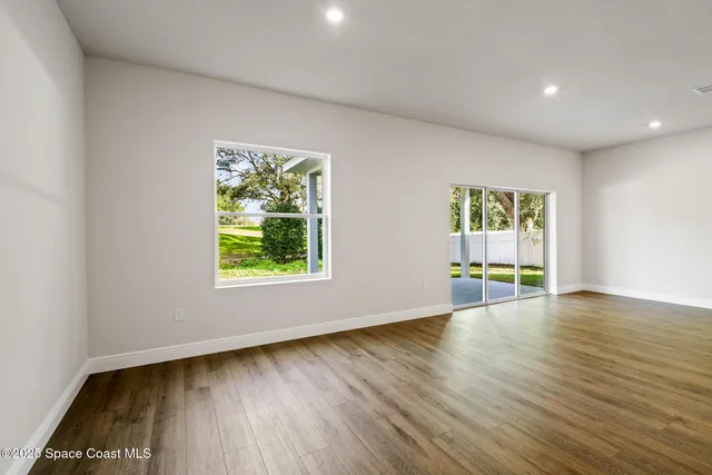 $319,900 | 5355 Southeast 91st Street, Ocala, FL 34480