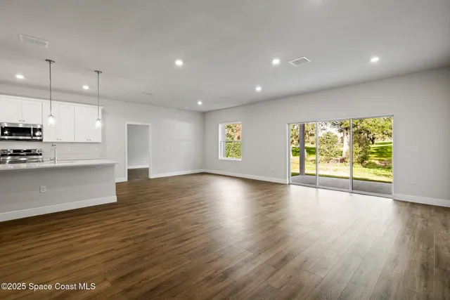 $319,900 | 5355 Southeast 91st Street, Ocala, FL 34480