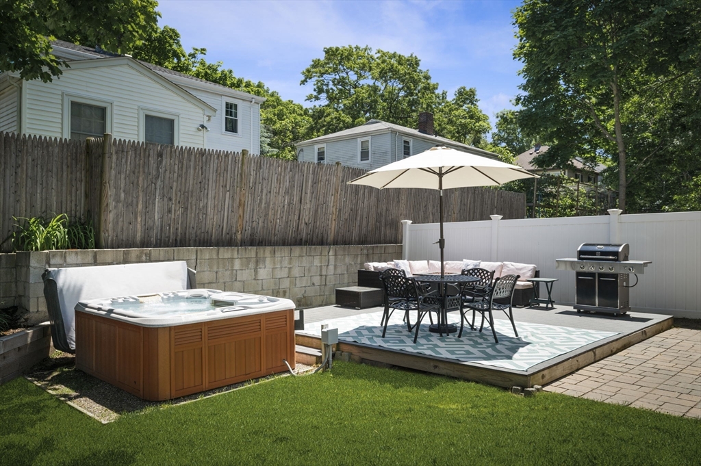 42 Paragon Road, Unit 1 Boston, MA 02132 - Photo 14 of 20 Gallery Image 14