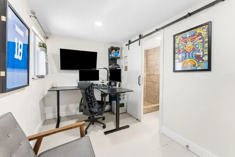 $615,000 | 829 Northeast 17th Street, Fort Lauderdale, FL 33305
