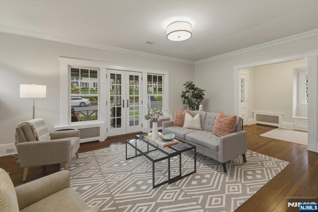 157 Melrose Place Ridgewood, NJ 07450 - Photo 35 of 43