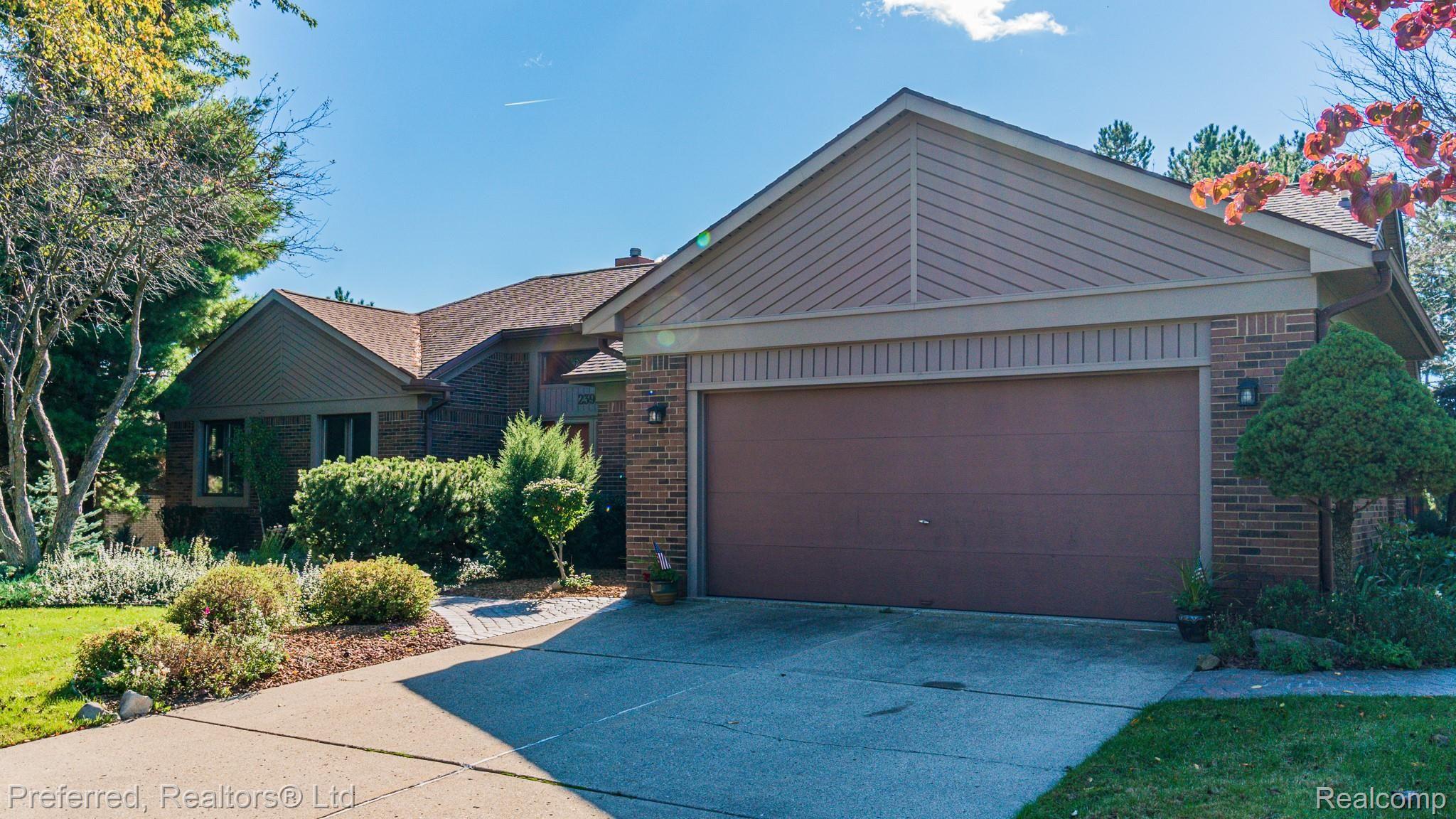 2399 Lassiter Drive Rochester, MI 48309 - Photo 3 of 40 Lassiter-03.jpg