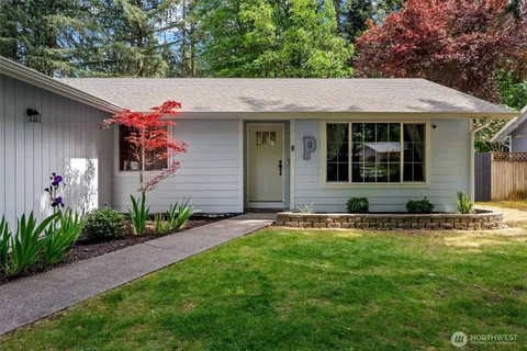$475,000 | 7409 Lake Lucinda Court Southwest, Olympia, WA 98512