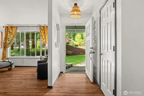 $475,000 | 7409 Lake Lucinda Court Southwest, Olympia, WA 98512