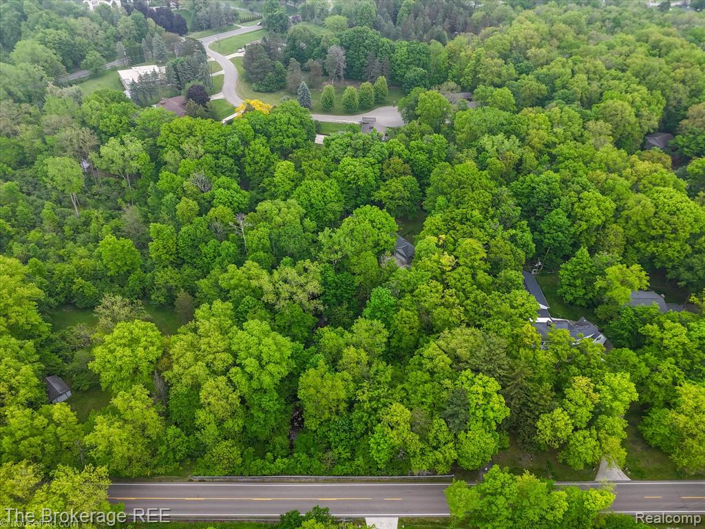 605 Morrish Road Flushing, MI 48433 - Photo 37 of 41