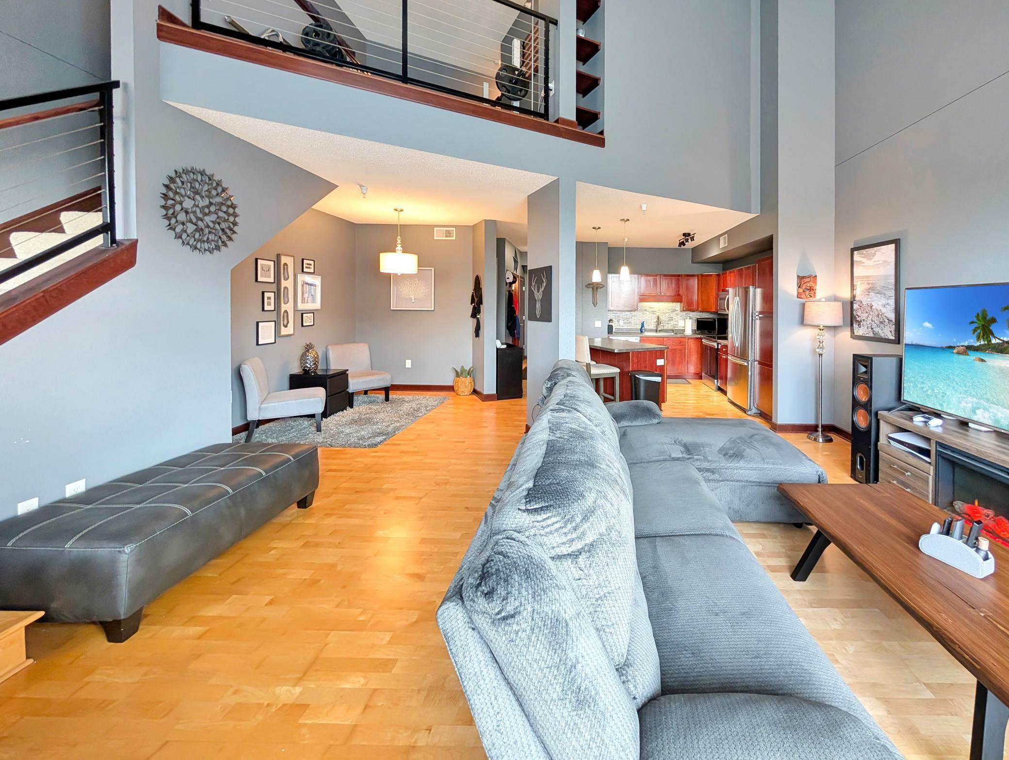 308 East 18th Street, Unit 305 Minneapolis, MN 55404 - Photo 22 of 42