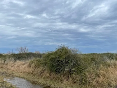 $85,000 | 511 Serene Drive East, Victoria, TX 77905