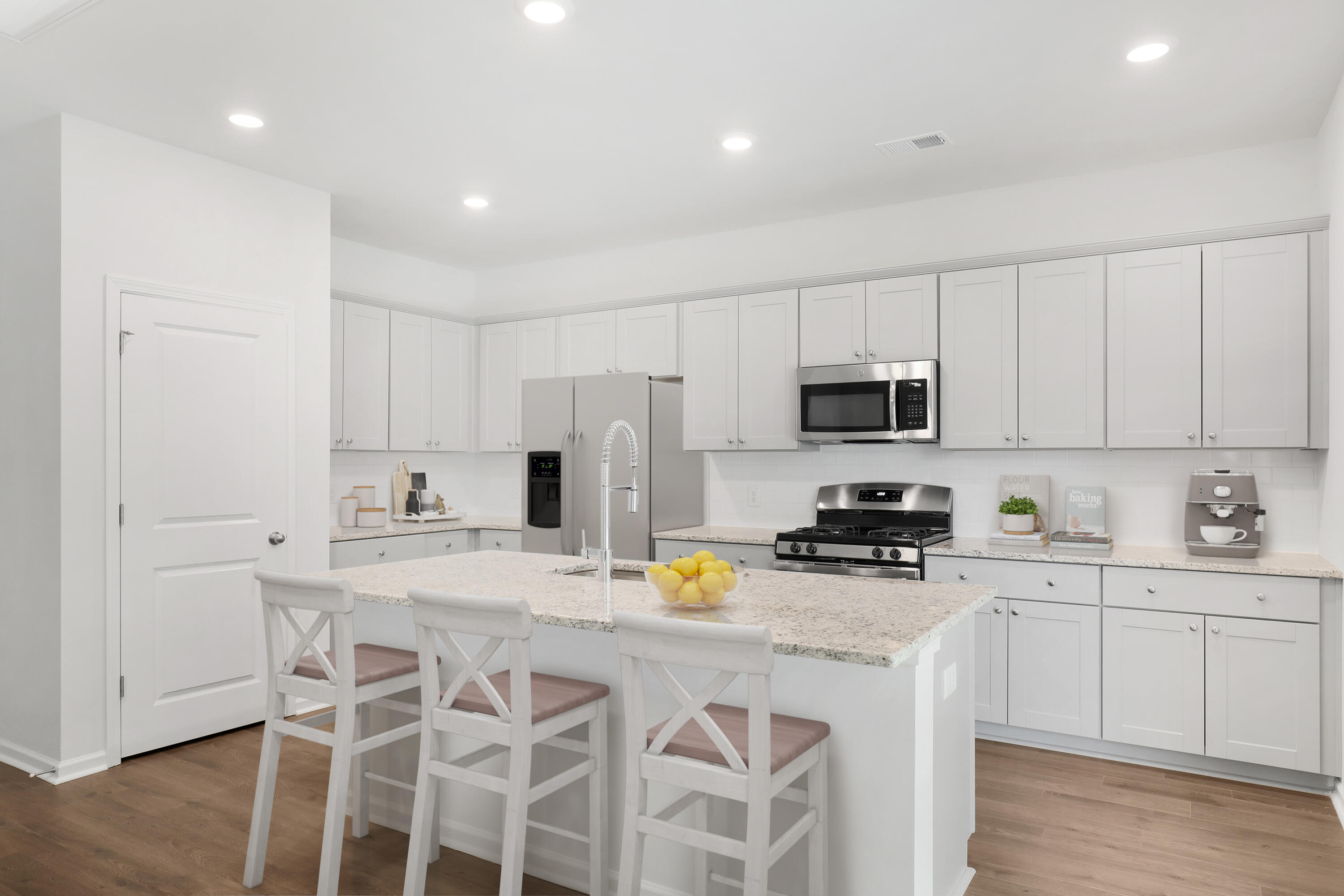 142 Post Mill Drive Summerville, SC 29485 - Photo 6 of 32 SWEETGRASS KITCHEN 2